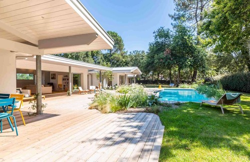 Capbreton House | Villa in a forested area of Capbreton, 7 minutes from the Hossegor golf course