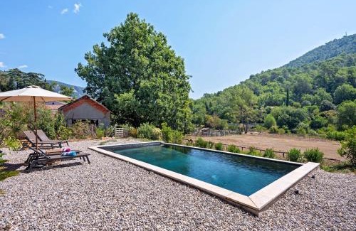 Bargemon Villa | Villa in Bargemon with Pool and Mountain Views
