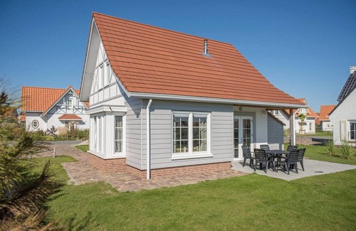 Cadzand-Bad Villa | Villa in Cadzand-Bad near North Sea Beach