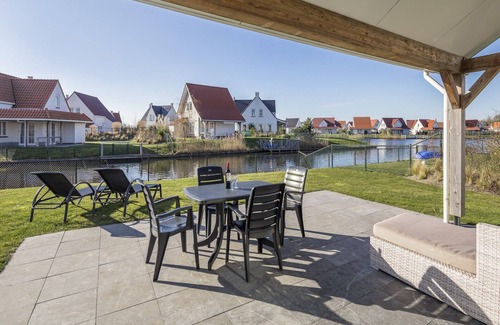Cadzand-Bad Villa | Villa in Cadzand-Bad near North Sea Beach