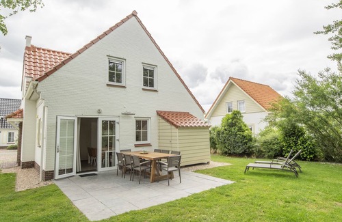 Cadzand-Bad Villa | Villa in Cadzand-Bad near North Sea Shore