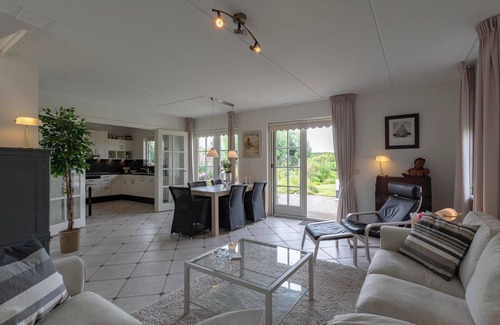 Callantsoog Villa | Villa in Callantsoog near the Beach