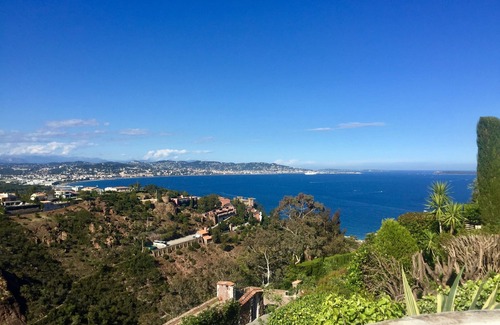 Theoule-sur-Mer Villa | Villa in fabulous THEOULE SUR MER with Stunning Sea views and The Bay ofCannes n