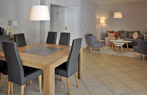 Chateauneuf-de-Gadagne Villa | Villa in Provence, 10min from Avignon