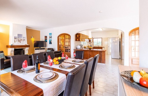 Castelo Villa | Villa in Galé with heatable pool & BBQ
