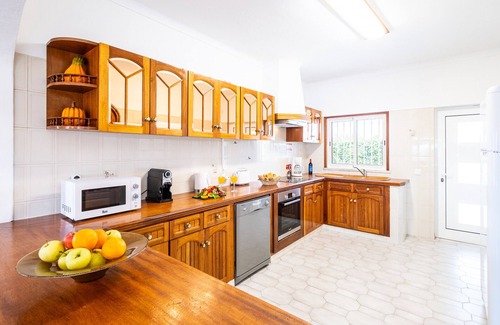 Castelo Villa | Villa in Galé with heatable pool & BBQ