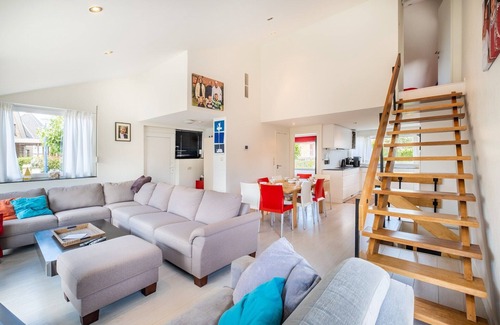 Koksijde-Bad Villa | Villa in Koksijde with Sunny Terrace