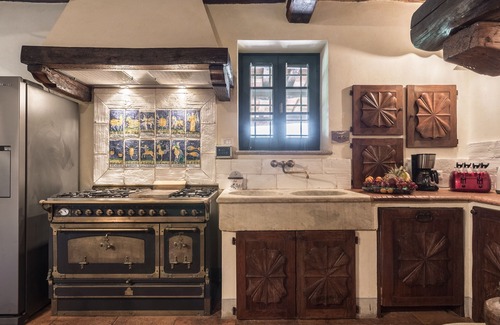 Monsummano Terme Villa | Villa in Monsummano Terme with 4 bedrooms sleeps 8