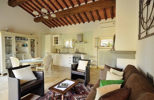Cortona Villa | Villa in Montanare with 6 bedrooms sleeps 12