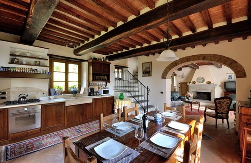 Cortona Villa | Villa in Montanare with 6 bedrooms sleeps 12