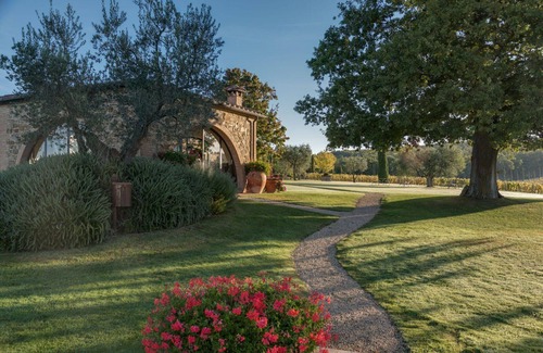 Montepulciano Villa | Villa in Montepulciano with 7 bedrooms sleeps 14