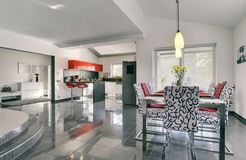 Vinkuran Villa | Villa in Pula near Beach with Private Pool