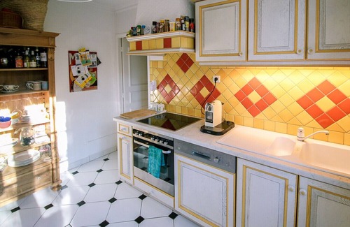 Sorgues Villa | Villa in Sorgues near Avignon, swimming pool and beautiful environment