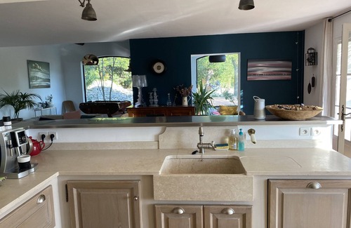 Eguilles Villa | Villa in the countryside with panoramic views 15 minutes from Aix en Provence