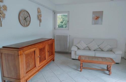 Nyons Villa | Villa indépendante avec piscine au rdc