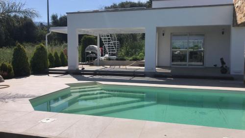 Lascari Villa | Villa Irene Deluxe