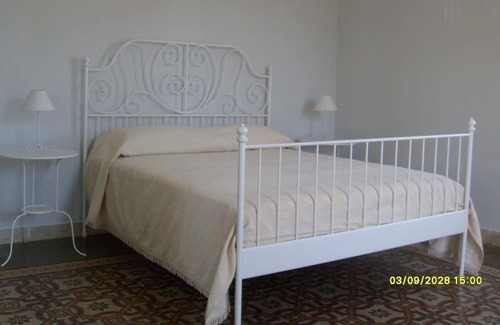 San Leone House | VILLA ISABELLA A FEW STEPS FROM THE SEA, IN THE HEART OF SAN LEONE