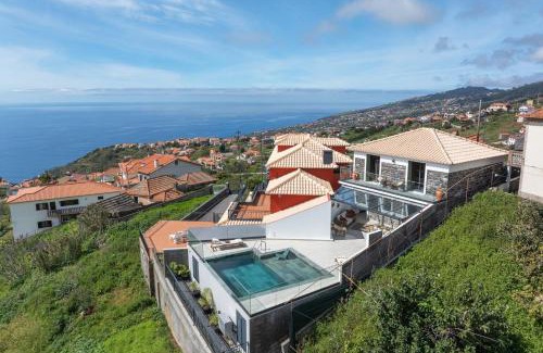 Calheta House | Villa Island Roots by An Island Apart