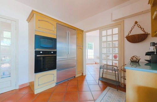 Isolella Villa | Villa ISOLELLA - 4 bedrooms, Presqu'ile de L'ISOLELLA, swimming pool, beach access