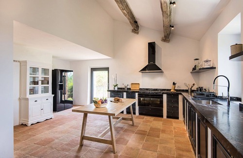 Antognola Villa | Villa in San Giovanni Del Pantano with 10 bedrooms sleeps 20