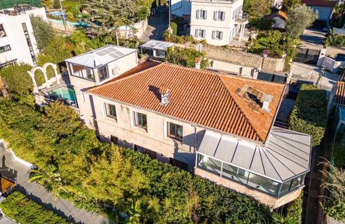 Riou - Petit Juas - Av de Grasse Villa | Villa Jaliel Cannes I 270m2 I Spa I 10 minutes du centre-ville I 12 personnes