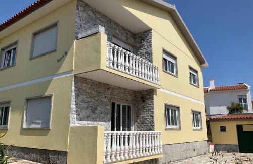 Parede House | Villa jardins Da Paz