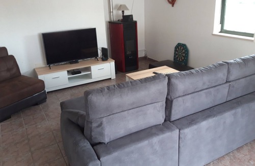 Olho Marinho Villa | Villa Jopati