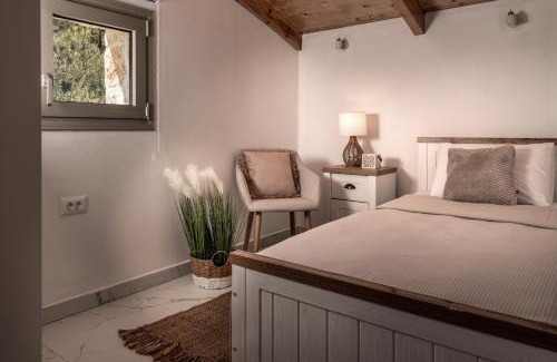 Alonia Villa | Villa Kamaria with Private Pool and Sea View, by ZanteWize