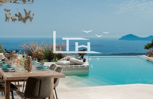 Arzachena Villa | Villa Karma, hidden paradise