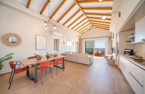 Mousata Villa | Villa Katoikia Tria by Villa Plus