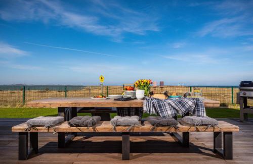 Olpenitz House | Villa King Erste Lage, Dachterrasse, Meerblick, Carport, Kamin, Sauna, Terrasse, Aussenrolllaeden