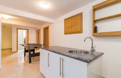 Rakalj Villa | Villa Krase kids friendly for 10 persons near Rakalj with sauna - fitness & playground