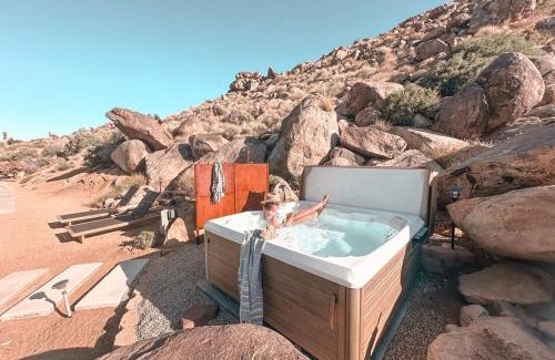 Joshua Tree House | Villa Kuro by Fieldtrip Serene Minimalist Escape