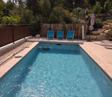 Saint-Paul-Trois-Chateaux Villa | Villa Les Roches du Montélit