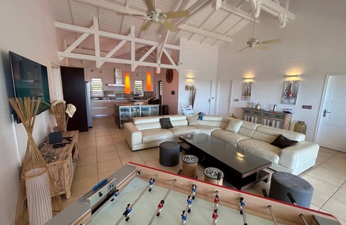 Saint-Francois Villa | Villa l'Hacienda deluxe sea view 180 pool jacuzzi gym quiet garden
