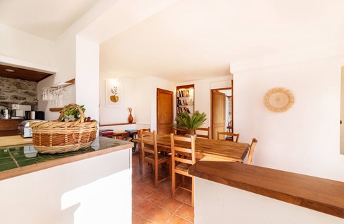 Montferrer Villa | Villa 'La Finca' with Private Pool, Private Terrace and Wi-Fi
