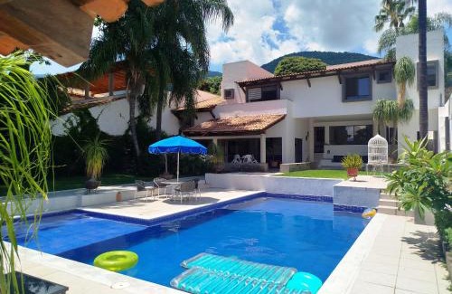 Jimenez Villa | Villa La Floresta Alojamiento Exclusivo 8 Personas Alberca