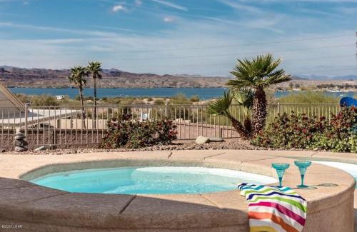 Lake Havasu City House | Villa La Isla PANORAMIC VIEWS, Outdoor Kitchen, sleeps 16