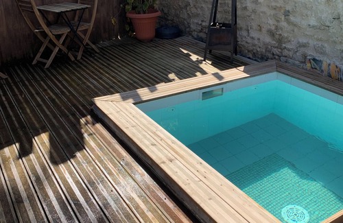 Ozoir-le-Breuil Villa | Villa La Rocaille Balneo&Spas