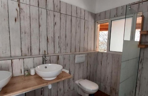 Le Boulou Bed & Breakfast | Villa Label Vue chambres d'hôtes avec piscine au Boulou