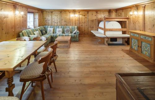 Cortina d'Ampezzo Apartment | Villa Lacedel - Stayincortina