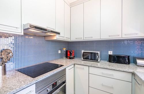 Salgados Villa | Villa Laranja - Large private pool and great location