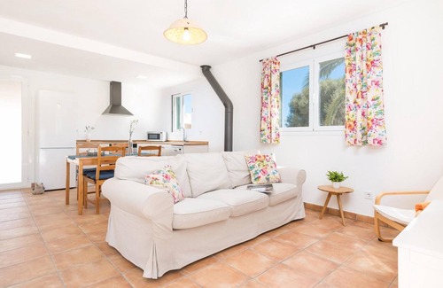 Cala Llombards Villa | Villa 'Las Estrellas Cala Llombards' with Sea View, Wi-Fi and Air Conditioning