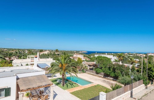 Cala Llombards Villa | Villa 'Las Estrellas Cala Llombards' with Sea View, Wi-Fi and Air Conditioning