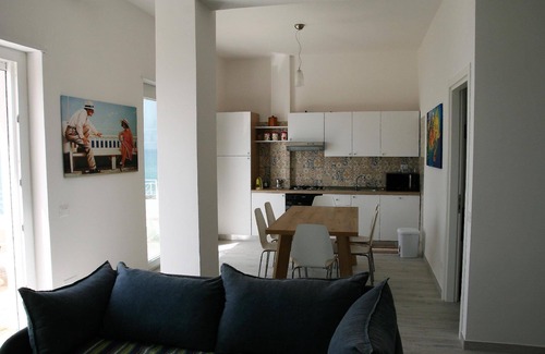 Pizzo Apartment | Villa Laura by the sea - P1