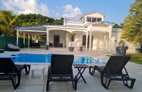 Morne-A-l'Eau House | Villa Lawrencia