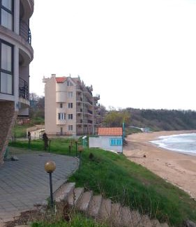 Chernomorets House | Villa Lazuren Bryag 2