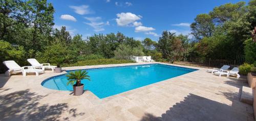 Le Thoronet Villa | Villa Lei Rore