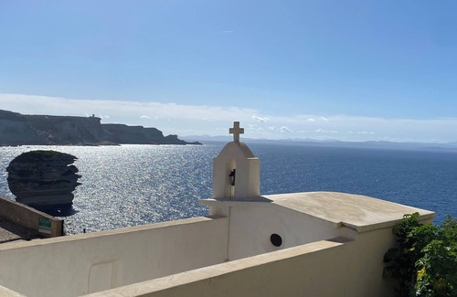 Bonifacio House | Villa Léonie in Residence with swimming pool 1 km from the port of Bonifacio