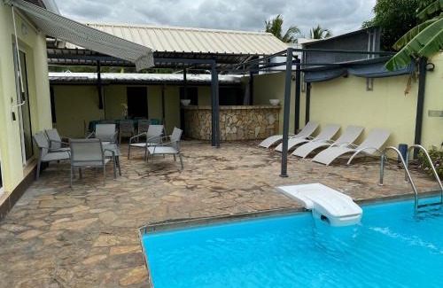 St Gilles-les-Bains House | Villa 'Les Cocotiers' proche du lagon de la Saline